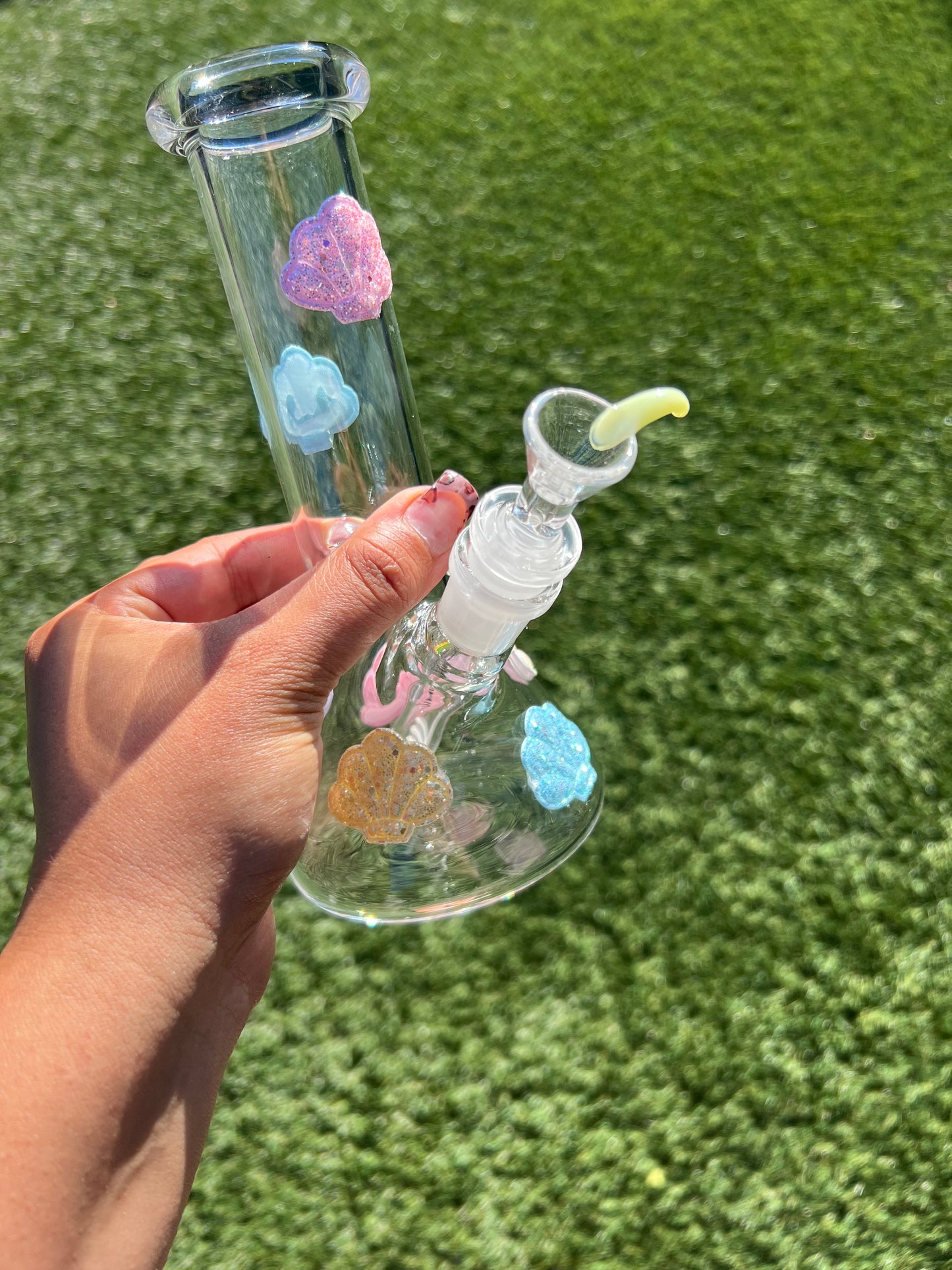 Mini Mermaid Bong 🐚
