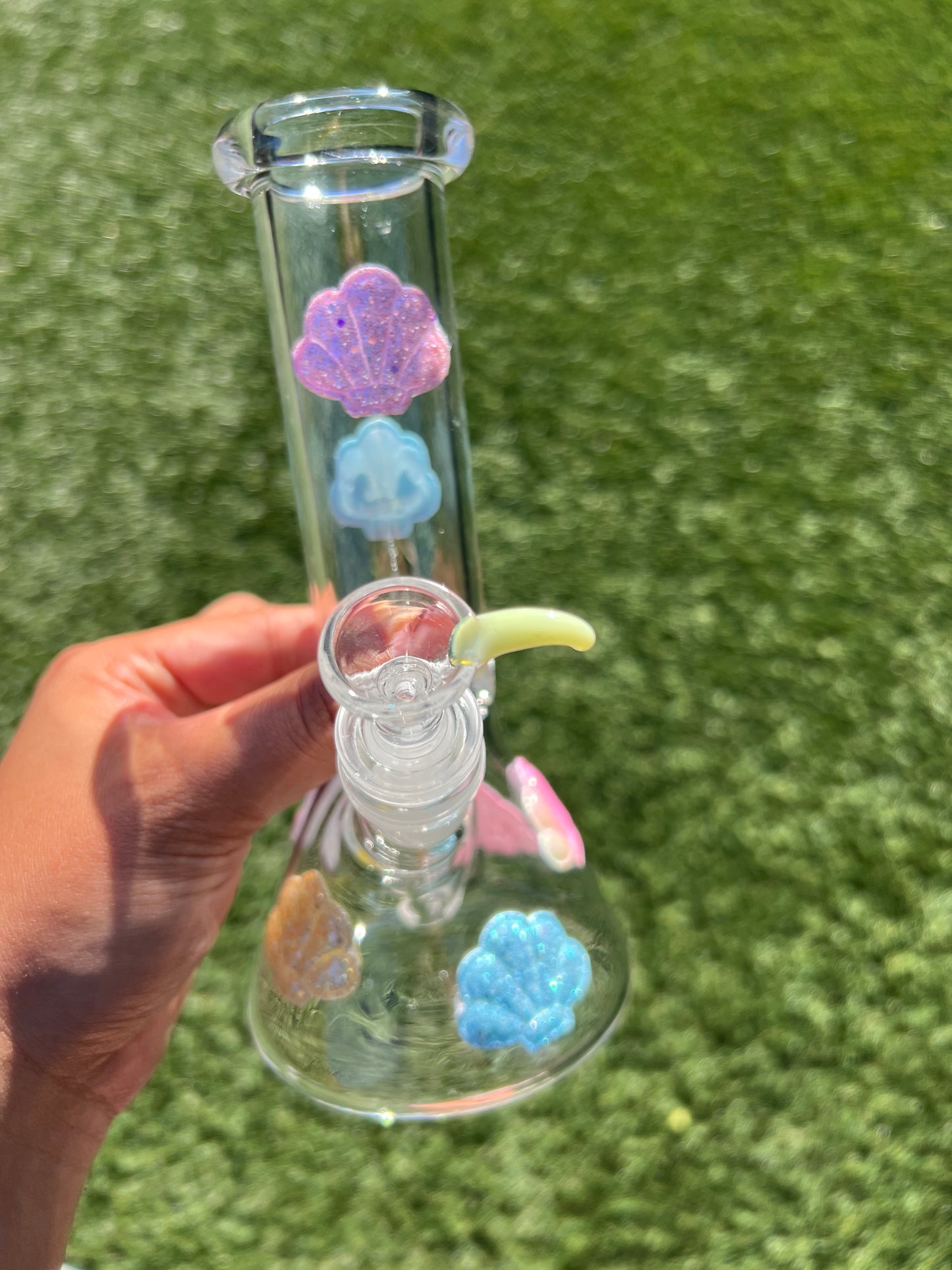 Mini Mermaid Bong 🐚